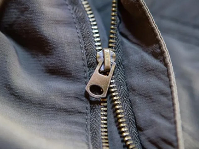 Si se rompió el cierre de tu campera favorita no te preocupes: mirá cómo arreglarlo sin coser y en menos de 5 minutos