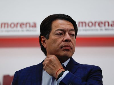 Morena denunciará ante la FGR a 223 diputados por "traición a la patria"