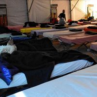 Más de 500 personas pasaron por el refugio nocturno de Neuquén desde su apertura en junio