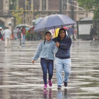 Amaga nuevo ciclón en el Pacífico: temporal de lluvias fuertes seguirá miércoles y jueves: Conagua