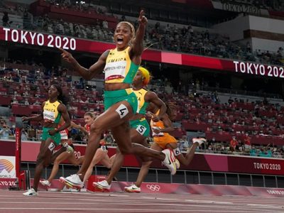 Jamaica acapara el podio en los 100 metros planos femenil