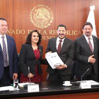Senado recibe minuta de la reforma laboral en medio de presiones de EU por T-MEC