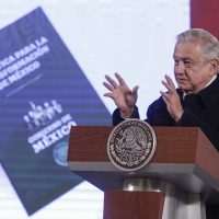 Guía ética y el catecismo político de AMLO