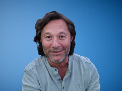 Quién es la joven mujer que conquistó el corazón de Diego Torres