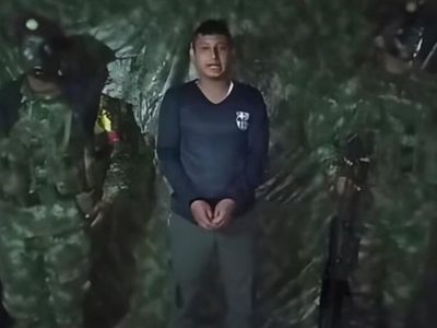 La guerrilla colombiana publica prueba de vida de un policía secuestrado en Nariño