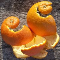 No tires las cáscaras de naranja: utilizalas para exfoliar tu piel naturalmente y sin gastar de más