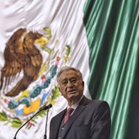 Que las trasnacionales “no vengan a saquear”, exige Manuel Bartlett