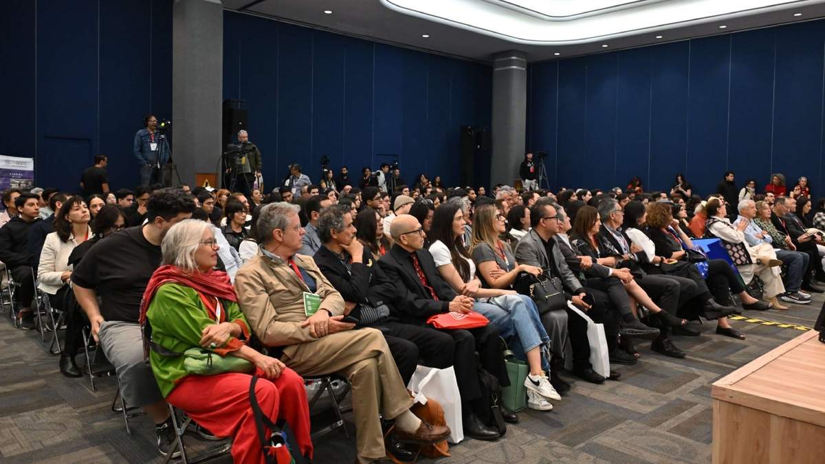 Asistencia a la FIL de Guadalajara