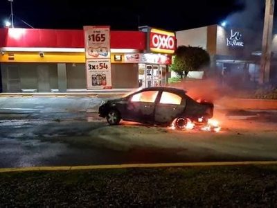 Guanajuato se "paraliza" tras ataques armados a negocios en siete municipios