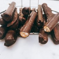 Con pocos ingredientes: la receta de habanitos de chocolate que te va a transportar a tu infancia en el primer bocado