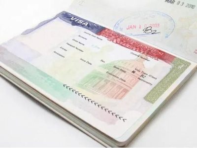 Suben los costos para viajar en 2026: cuánto cuesta la visa de EE. UU. y el pasaporte mexicano