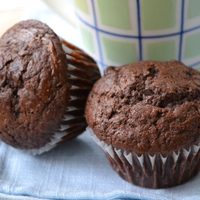 Sin harina, manteca, ni azúcar: hacé estos muffins de chocolate y no vas a notar la diferencia