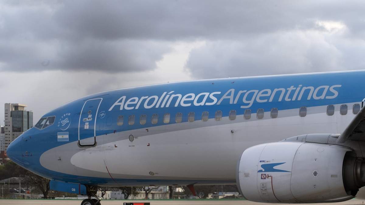 El Gobierno insiste en vender Aerolíneas Argentinas. Fuente: (X)