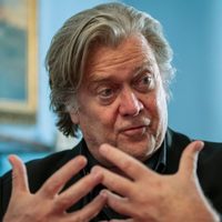 Detienen a Steve Bannon, exasesor de Trump, por fraude en fondos para muro
