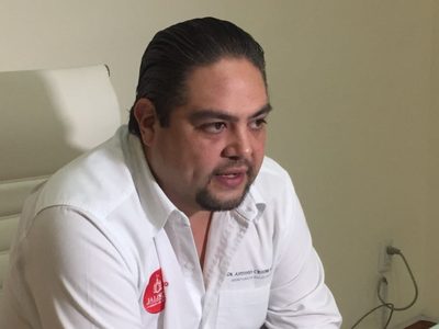Detienen al exsecretario de Salud de Jalisco, acusado de compras a sobreprecio