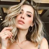 ¡OMG! A Michelle Salas no le importa el frío de la nieve y ¡Mirá lo que hace!