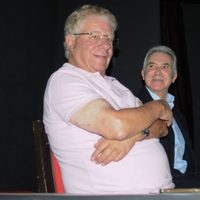“El Titanic chocó contra un iglú”: Carlos Alazraki desata burlas y memes por esta publicación