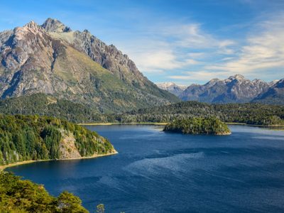 Advierten por fuertes vientos en los Parques Nacionales Nahuel Huapi y Los Arrayanes