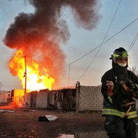 Barbosa advierte que irá por huachigaseros tras explosiones en Xochimehuacán