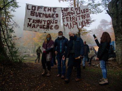 Luego del desalojo, reactivaron la toma de tierras en El Bolsón: la Policía denunció agresiones