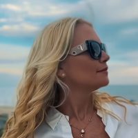Valeria Mazza combina con estilo los dos ítems de moda que siguen vigentes y resuelven cualquier look