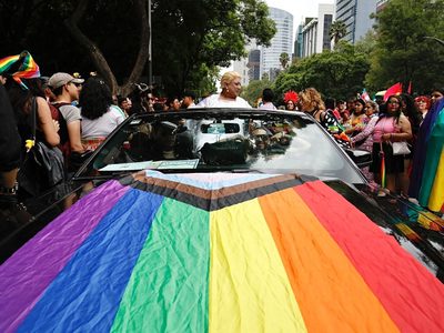 Marcha del Orgullo LGBTTTIQ+ congregó a 800 mil personas en la CDMX