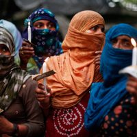 Por usar jeans, familiares asesinan a una joven de 17 años en la India