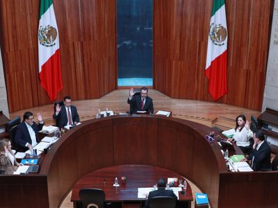 TEPJF desestima denuncias contra MC por acordeones judiciales en Nuevo León