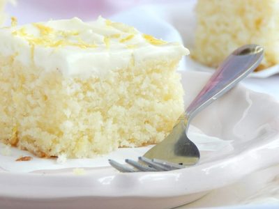 Torta de limón sin azúcar y sin gluten: una receta alta en proteínas e ideal para cuidarte y darte ese gustito