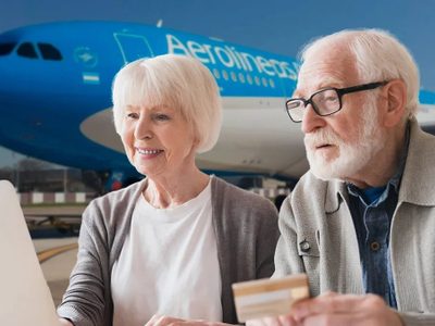 Acuerdo entre ANSES y Aerolíneas Argentinas para que los jubilados puedan viajar con beneficios