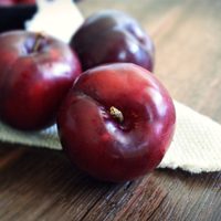 Si sos fanático de las ciruelas, mirá la forma más fácil y efectiva para plantarlas en el jardín