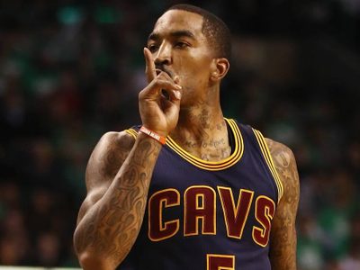 ¡Impactante! Un campeón de la NBA filmado mientras agredía a una persona en plena calle