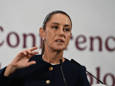 Sheinbaum llama a la unidad en la 4T tras la derrota de la izquierda en Bolivia