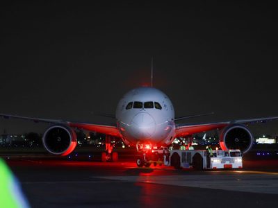 Llega a México el primer lote de vacunas del mecanismo COVAX
