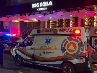 Comando asesina a dos hombres dentro del casino Big Bola en Puebla