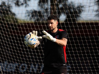 El arquero Gabriel Arias se incorporó a Newell’s