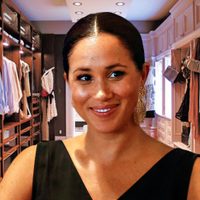 Muy parecida a Lady Di: Meghan Markle marca tendencia con un vestidor informal y glamoroso