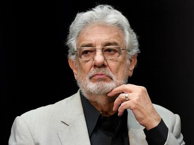 ¡Un durísimo momento! Plácido Domingo fue.. ¿¡Obligado a renunciar!?