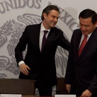 No habrá diálogo si la CNTE no levanta los bloqueos: Osorio Chong