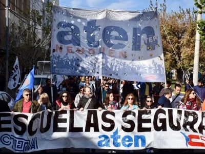 El Gobierno de Neuquén no mejorará la oferta salarial a docentes