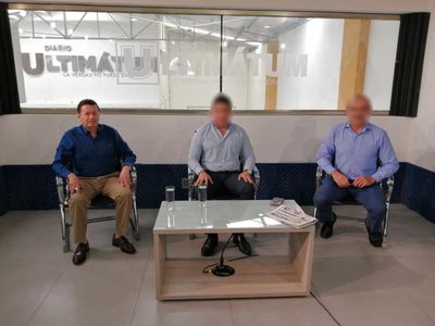 Dueño de un periódico en Chiapas le dispara a su esposa y se da a la fuga