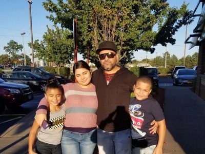 Muere cubano en centro de detención del ICE; testigo afirma que los guardias lo estrangularon