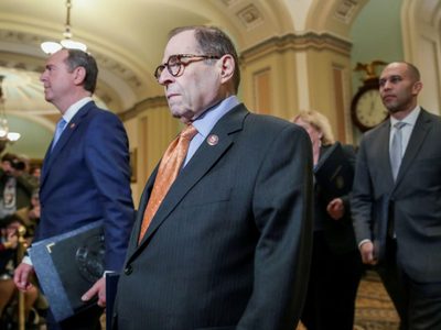 El Senado de Estados Unidos dio inicio al juicio político contra su presidente Donald Trump