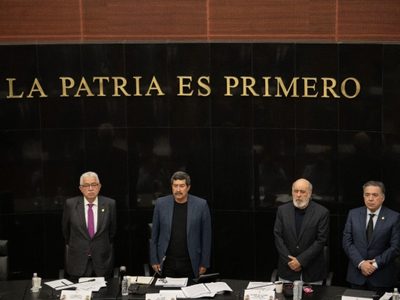 El Senado guarda un minuto de silencio por la muerte de José Mujica