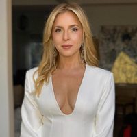 Carla Peterson reivindica el blazer XL como el ítem infaltable del otoño 2025