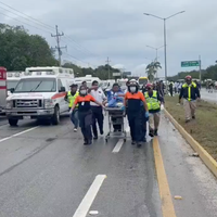 Mueren seis personas al chocar en la carretera Puerto Aventuras-Tulum; Fiscalía abre investigación