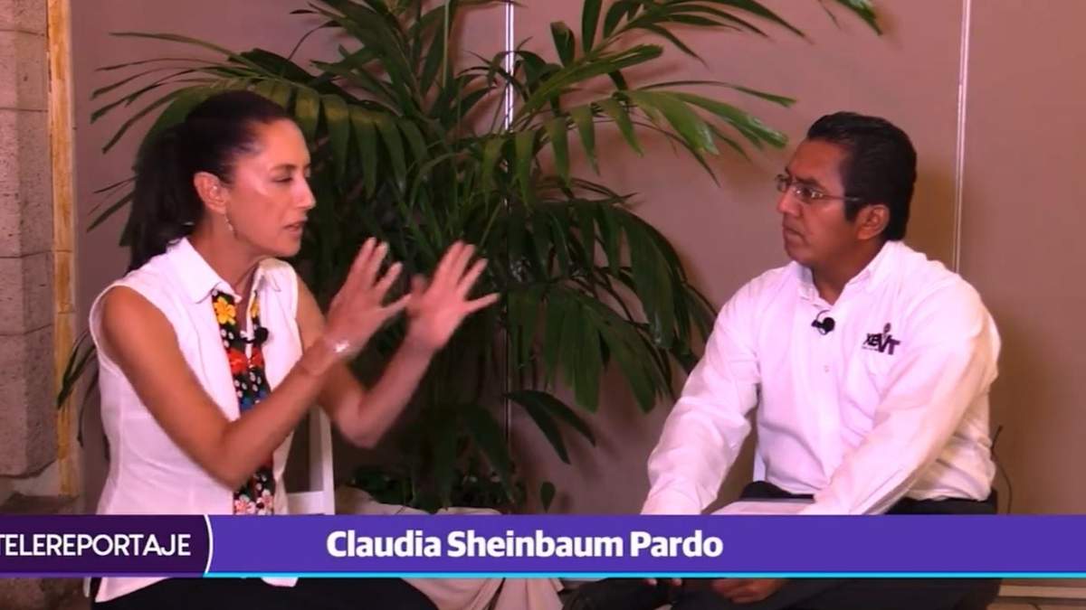 Sheinbaum durante entrevista en Telereportaje de Tabasco