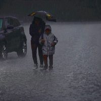 Primera lluvia de 2018 en la CDMX deja granizo e inundaciones; seguirán bajas temperaturas