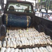 La PF asegura arsenal oculto en el interior de un tanque de gas en Guerrero