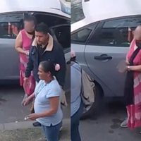 Captan en VIDEO a señora disparando a quemarropa a joven